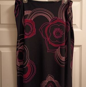 NY&CO Floral Black and Pink Ladies Skirt (L)